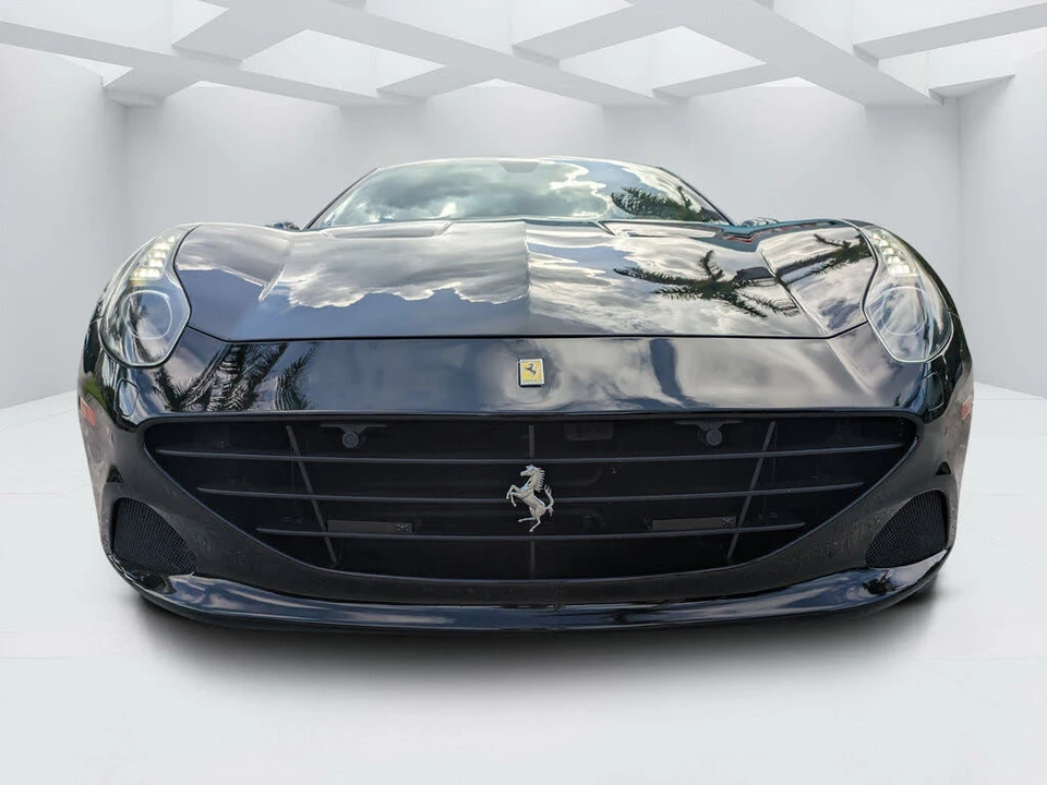 2015 Ferrari California T - Image 8 of 31