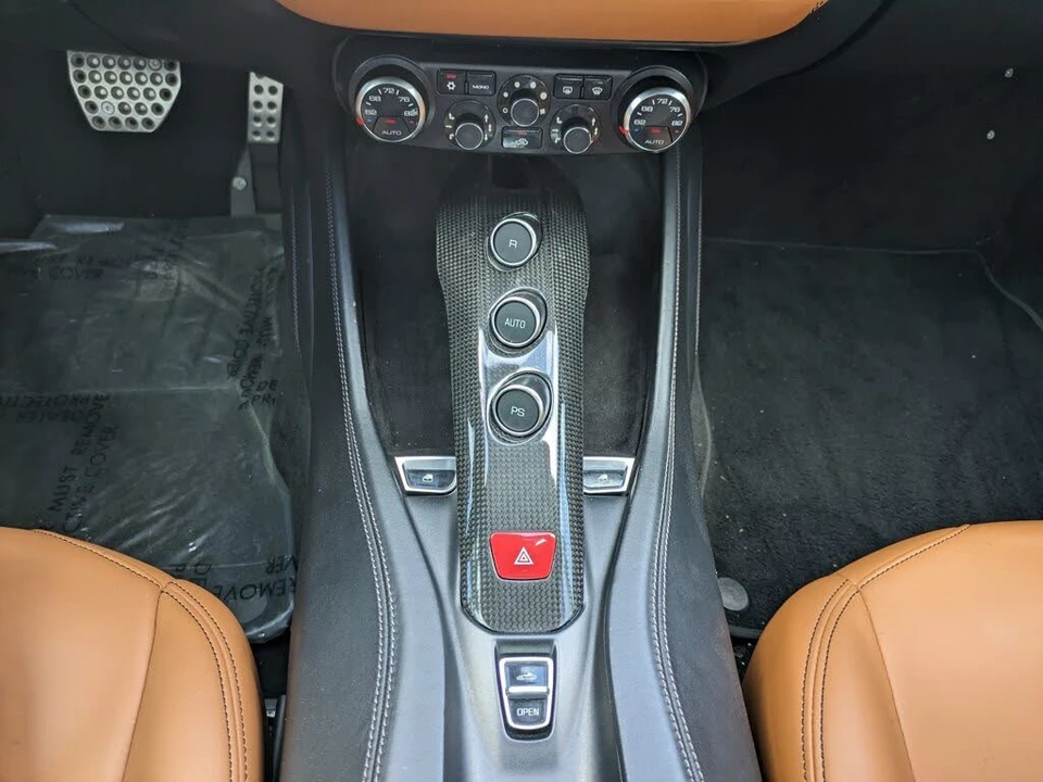 2015 Ferrari California T - Image 21 of 31