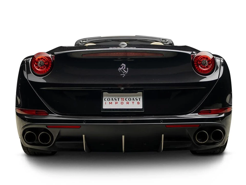 2015 Ferrari California T - Image 13 of 31