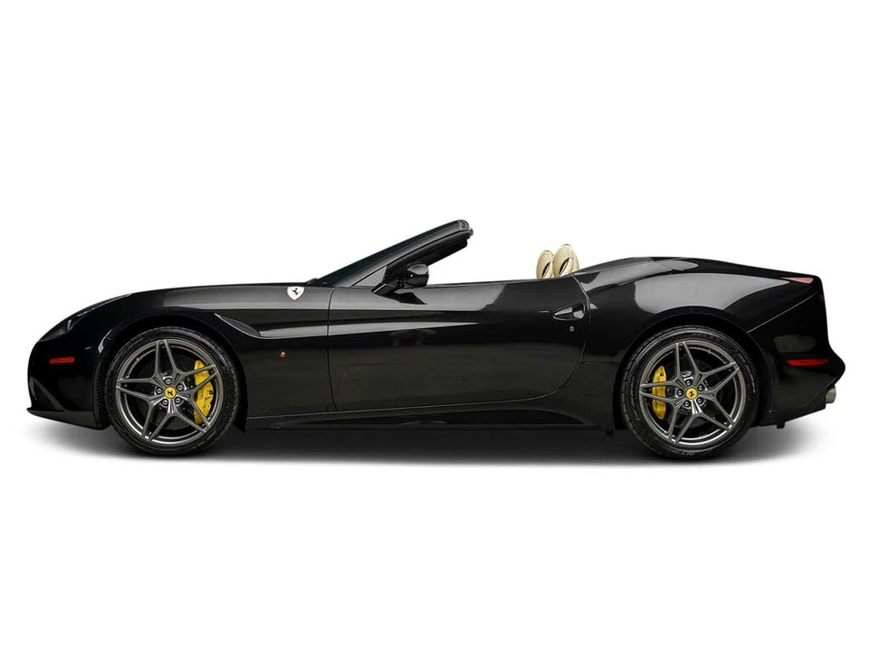 2015 Ferrari California T - Image 21 of 31