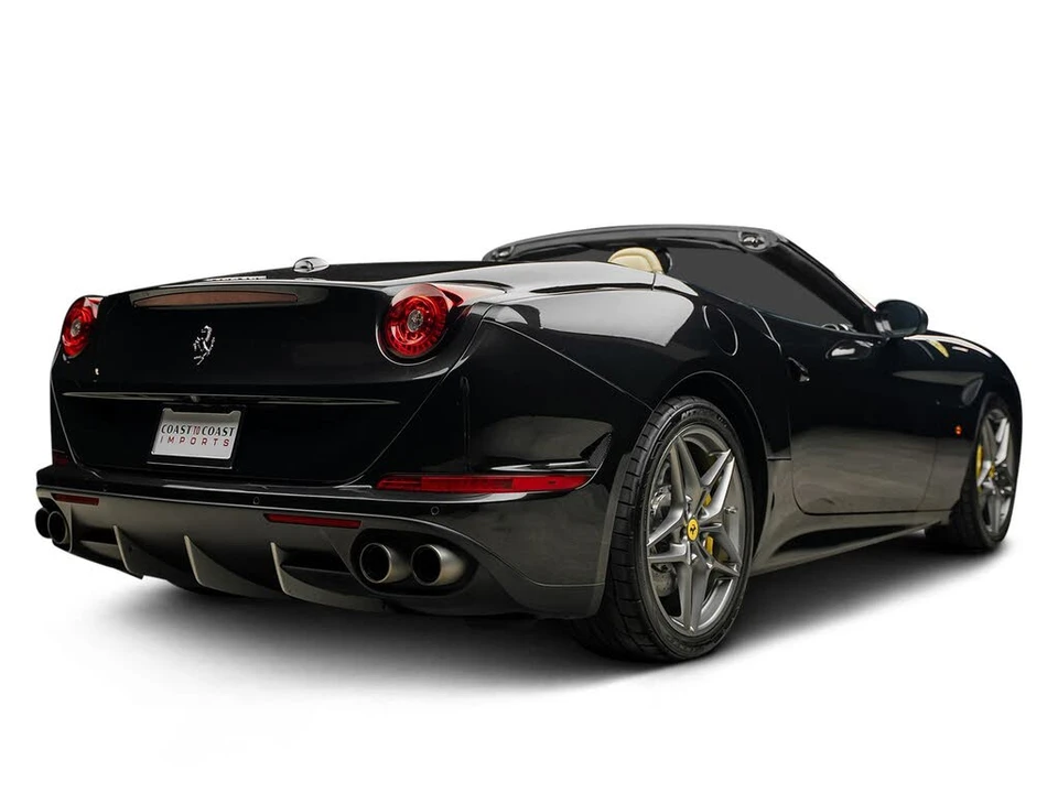 2015 Ferrari California T - Image 20 of 31