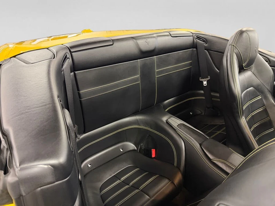 2015 Ferrari California T - Image 25 of 31