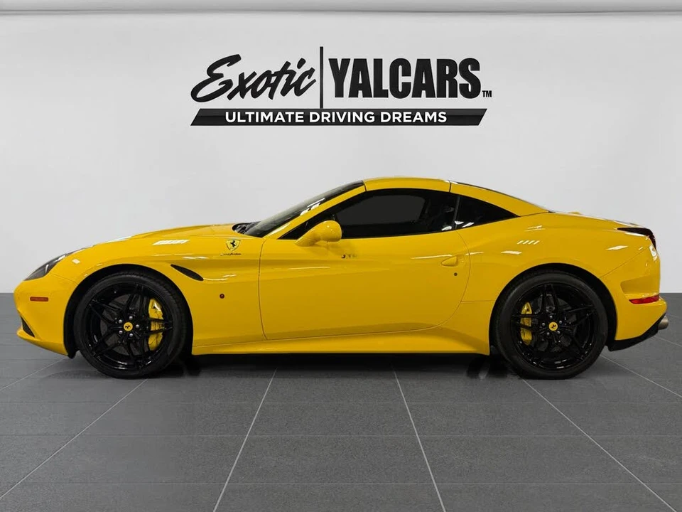 2015 Ferrari California T - Image 2 of 31