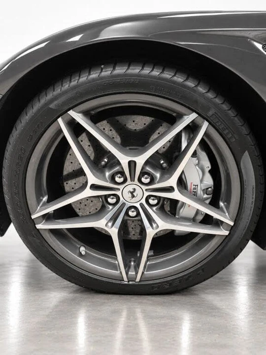 2015 Ferrari California T - Image 23 of 31