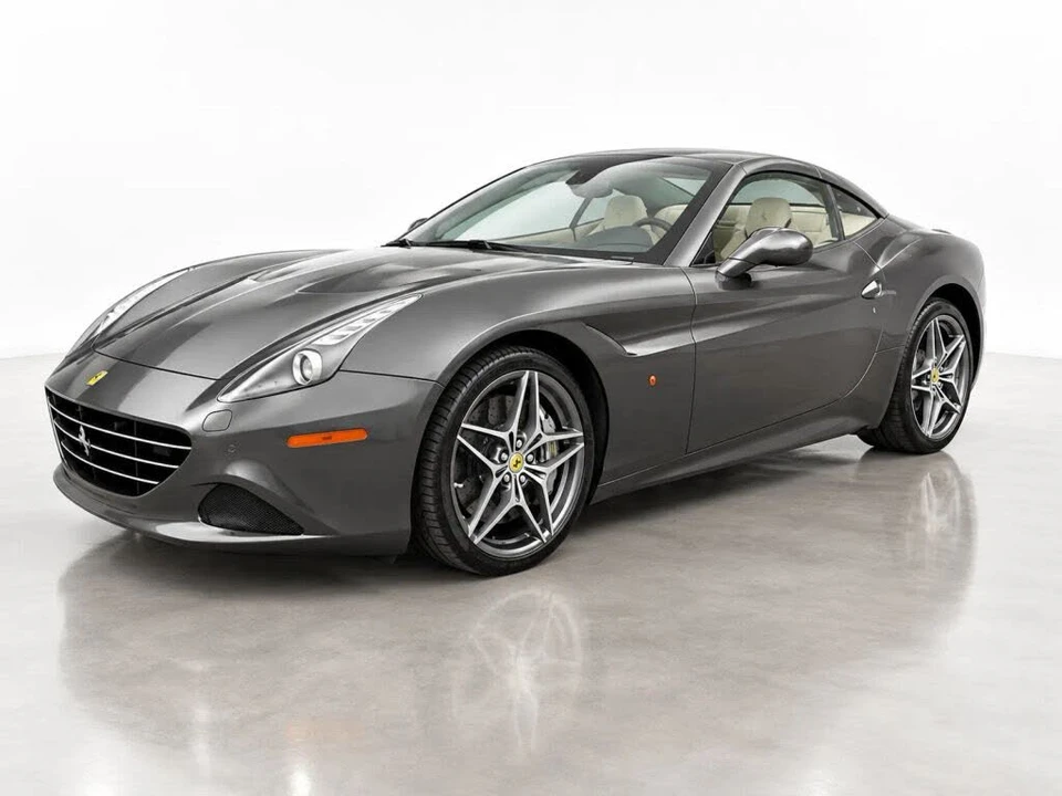 2015 Ferrari California T - Image 12 of 31