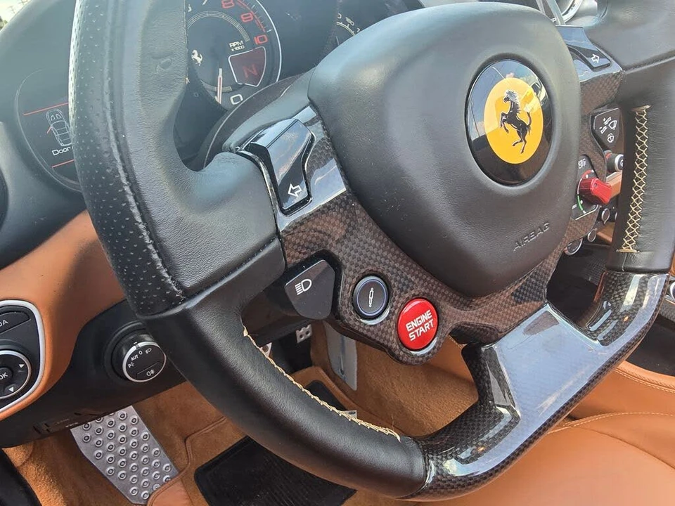2015 Ferrari California T - Image 27 of 31