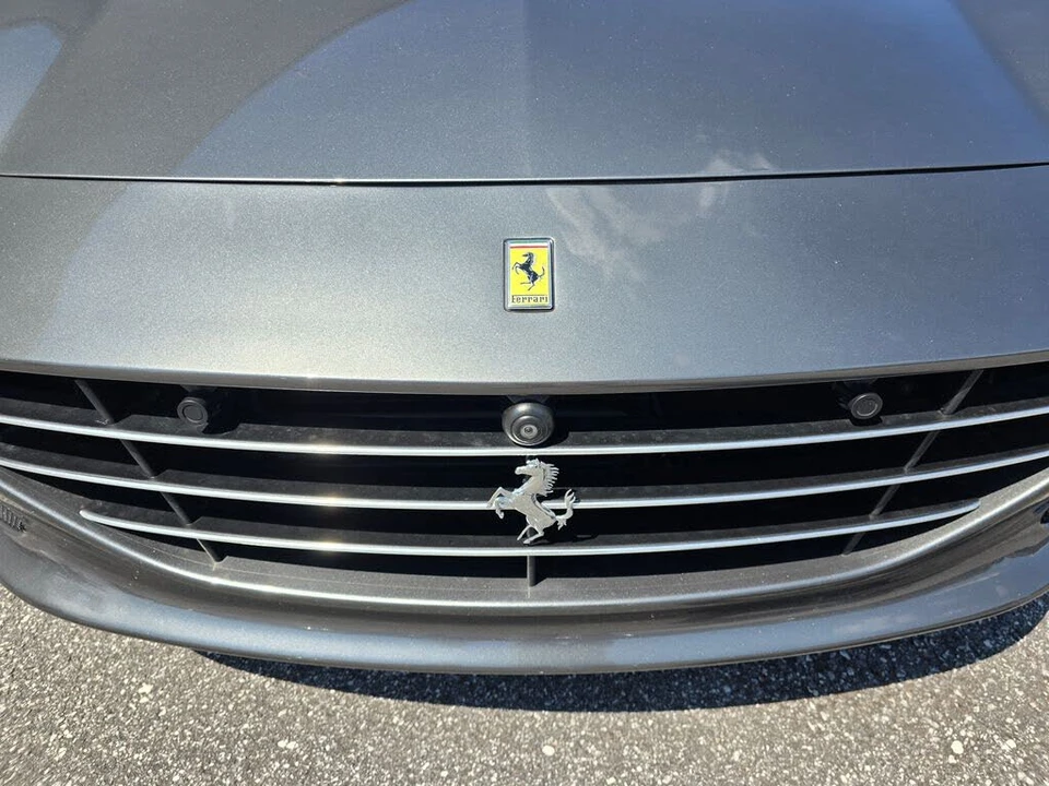 2015 Ferrari California T - Image 10 of 31