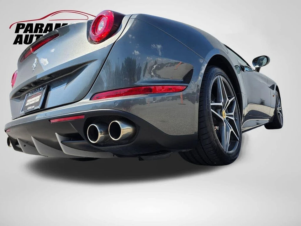 2015 Ferrari California T - Image 18 of 31