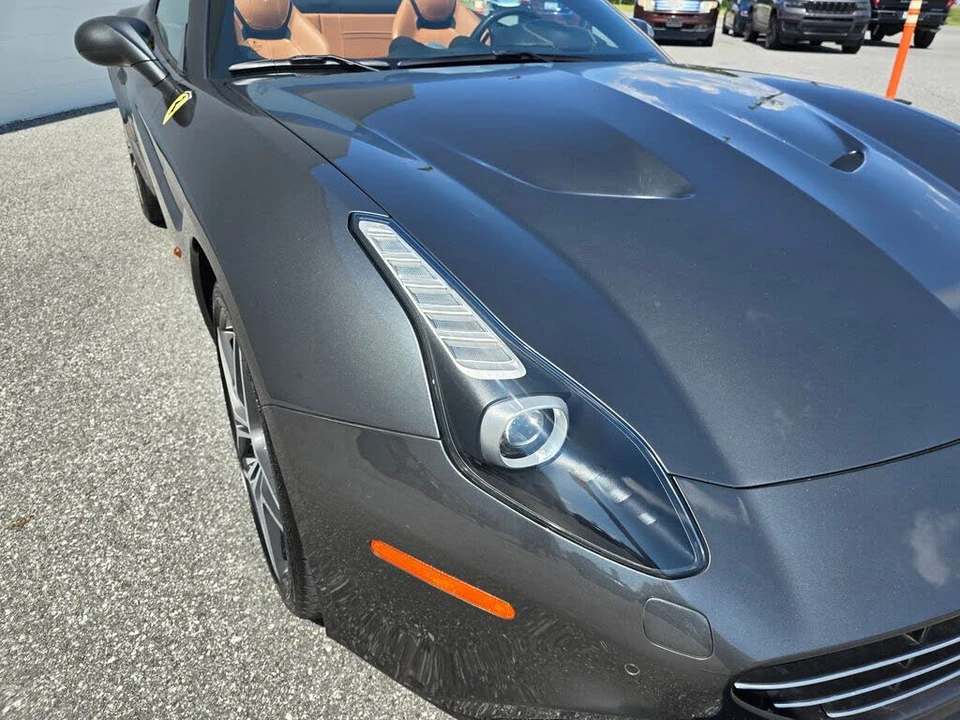 2015 Ferrari California T - Image 15 of 31