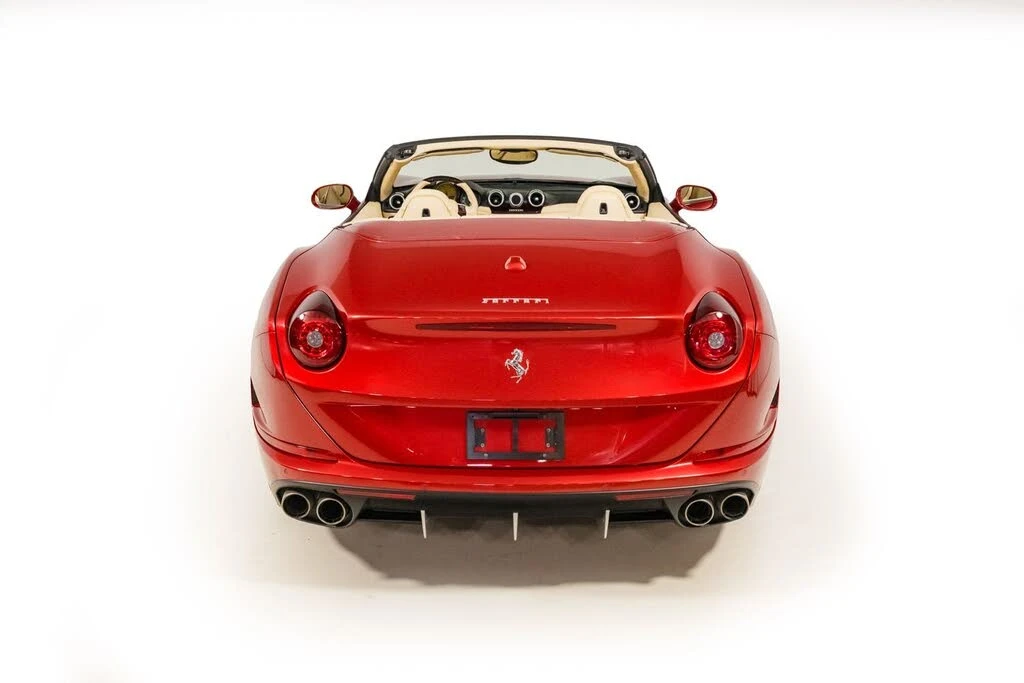 2015 Ferrari California T - Image 15 of 31
