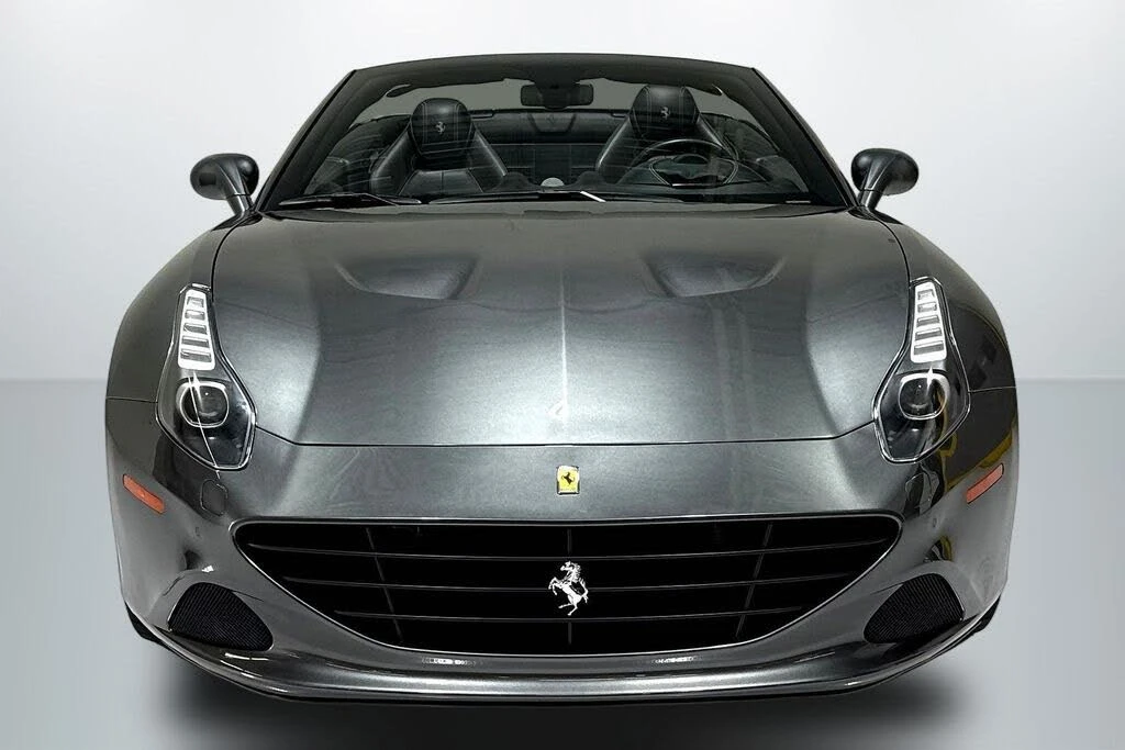 2015 Ferrari California T - Image 2 of 31