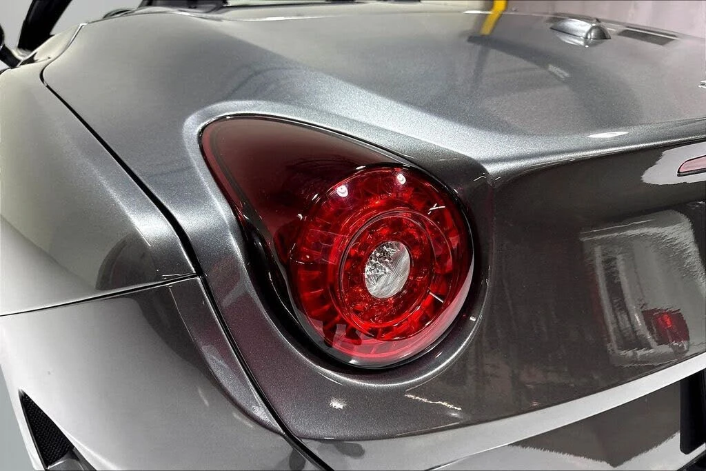 2015 Ferrari California T - Image 20 of 31