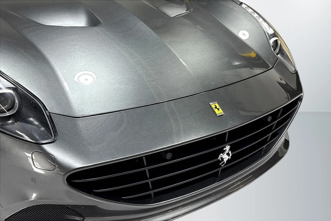 2015 Ferrari California T - Image 28 of 31