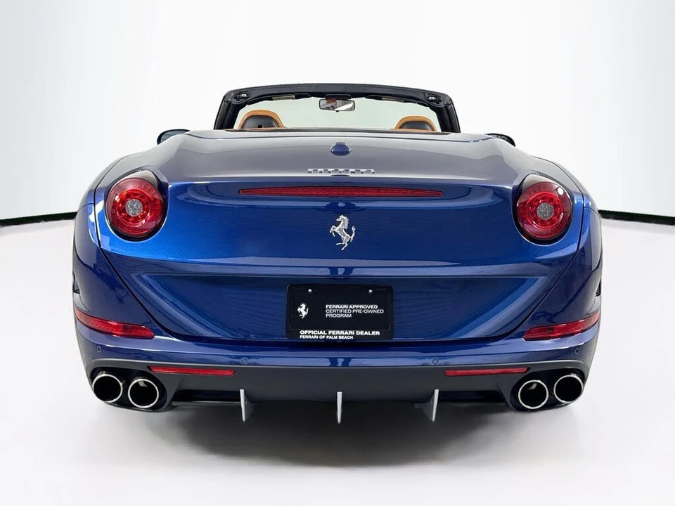2015 Ferrari California T - Image 6 of 6