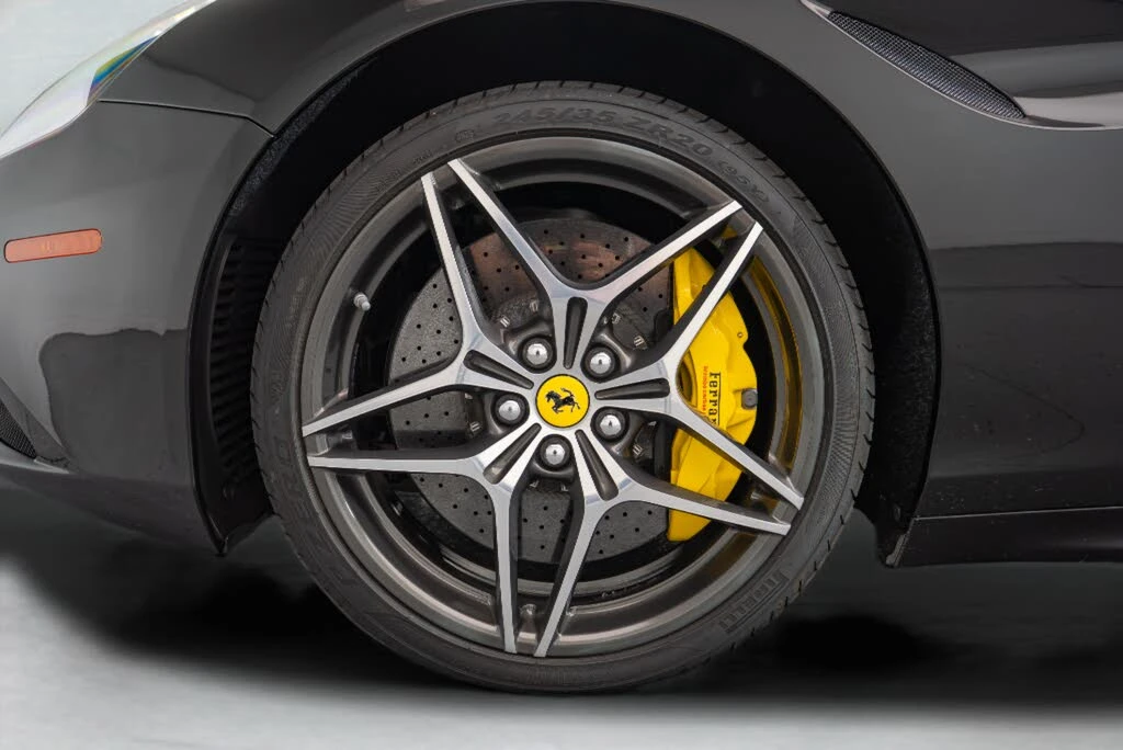 2015 Ferrari California T - Image 19 of 20