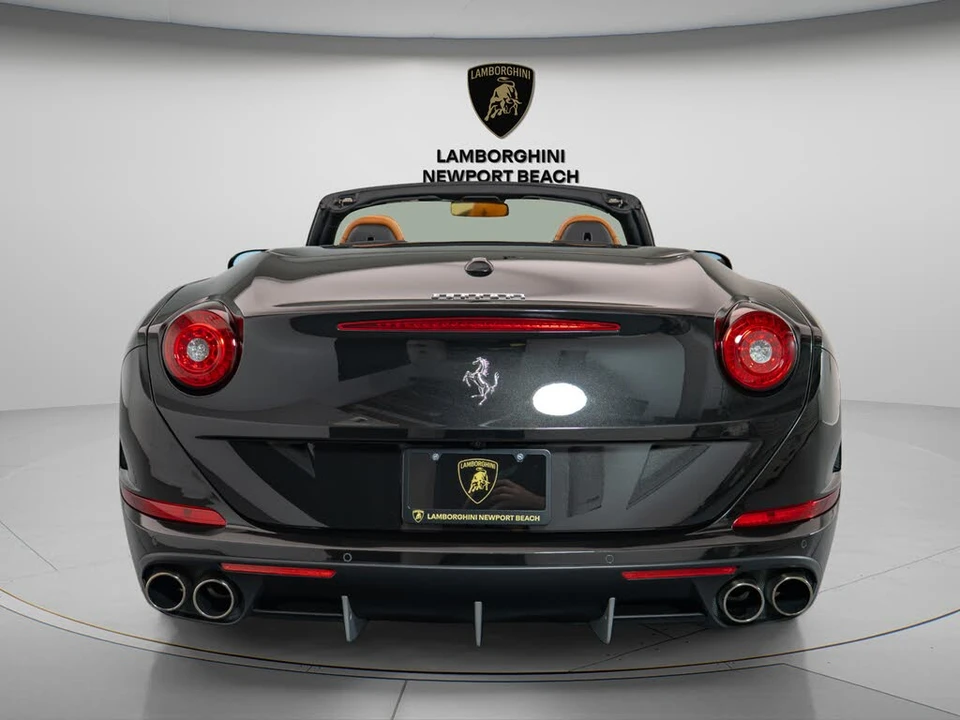 2015 Ferrari California T - Image 6 of 20