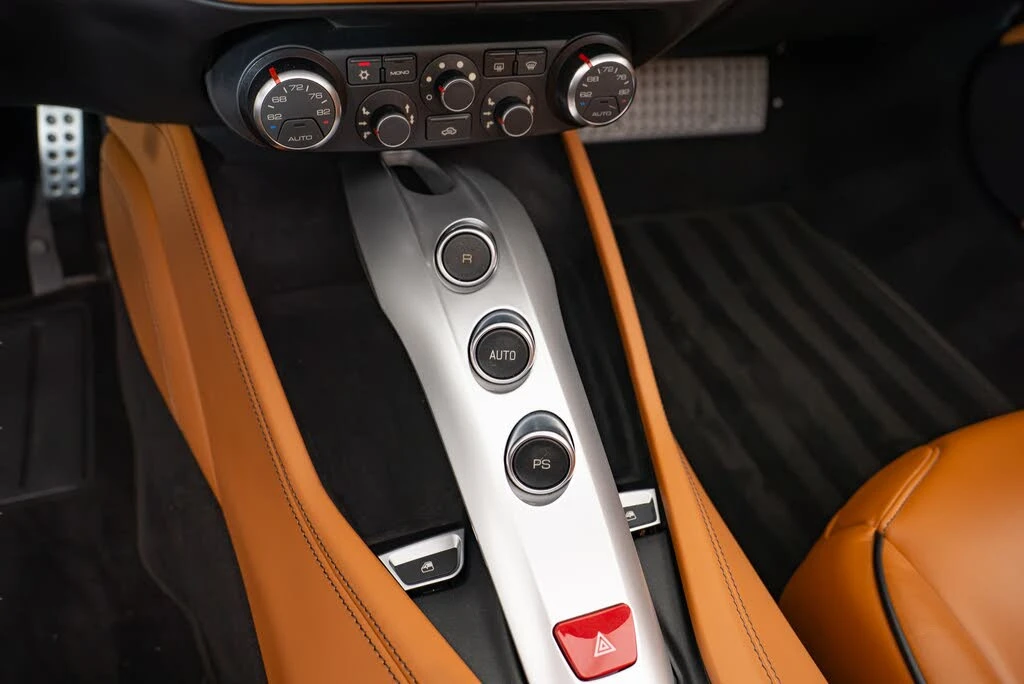 2015 Ferrari California T - Image 8 of 20