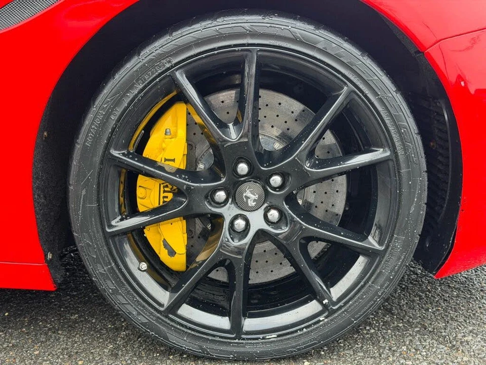 2015 Ferrari California T - Image 16 of 31