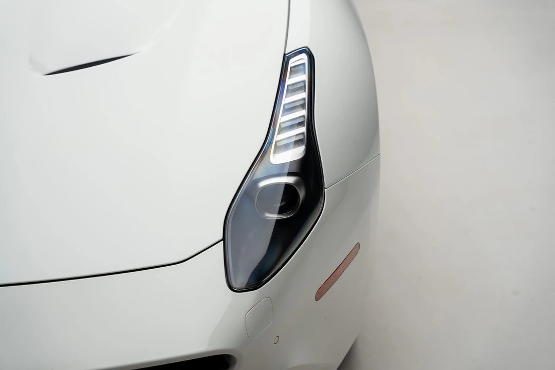 2015 Ferrari California T - Image 12 of 31