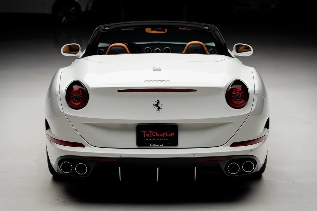 2015 Ferrari California T - Image 27 of 31