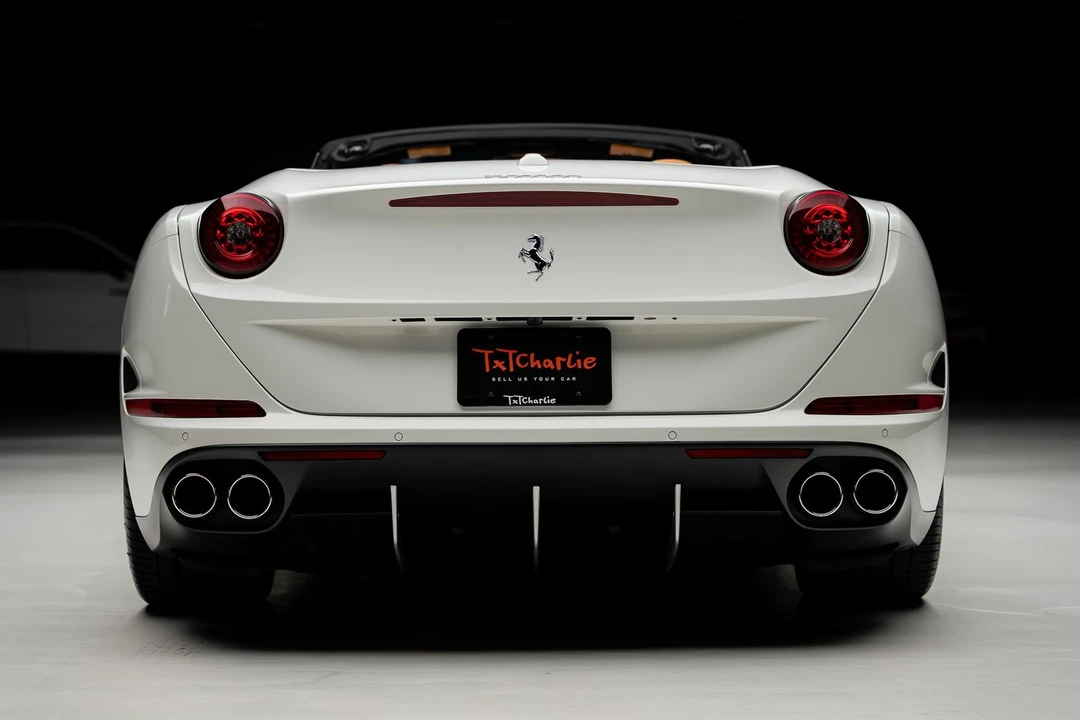 2015 Ferrari California T - Image 29 of 31