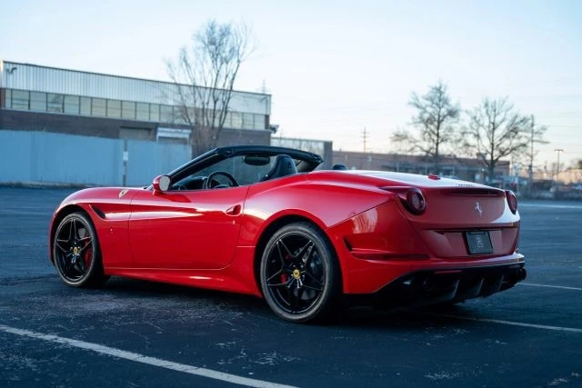 2015 Ferrari California T - Image 17 of 21
