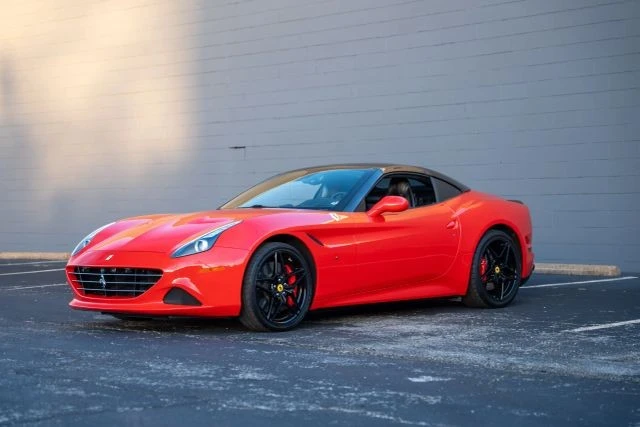 2015 Ferrari California T - Image 6 of 21