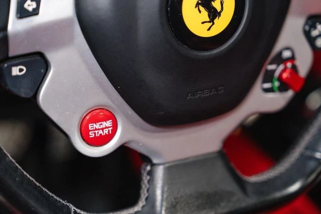 2015 Ferrari California T - Image 15 of 21