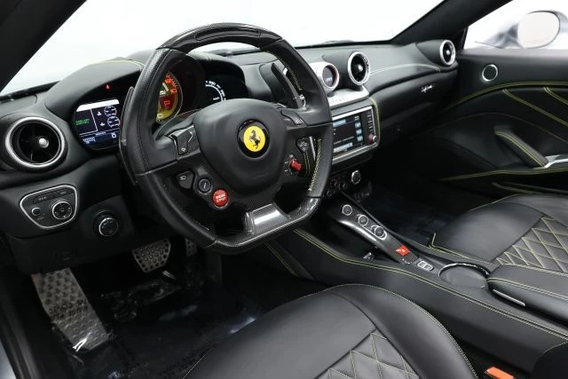 2015 Ferrari California T - Image 21 of 31