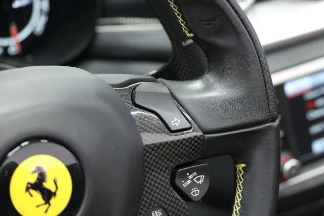 2015 Ferrari California T - Image 30 of 31