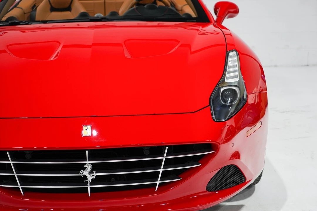 2015 Ferrari California T - Image 28 of 31