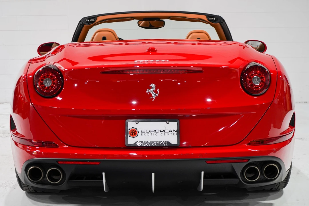 2015 Ferrari California T - Image 3 of 31