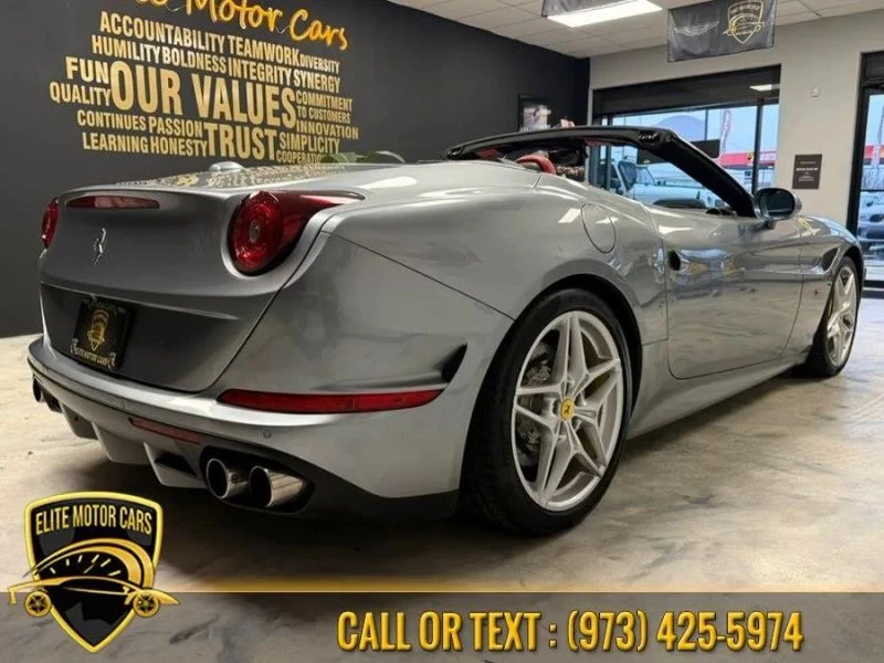 2015 Ferrari California T - Image 6 of 12