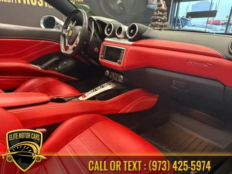 2015 Ferrari California T - Image 12 of 12