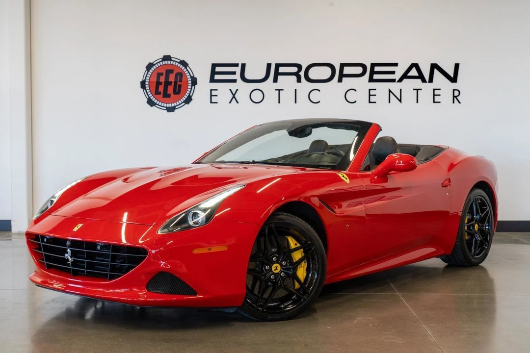 2015 Ferrari California T - Image 24 of 31