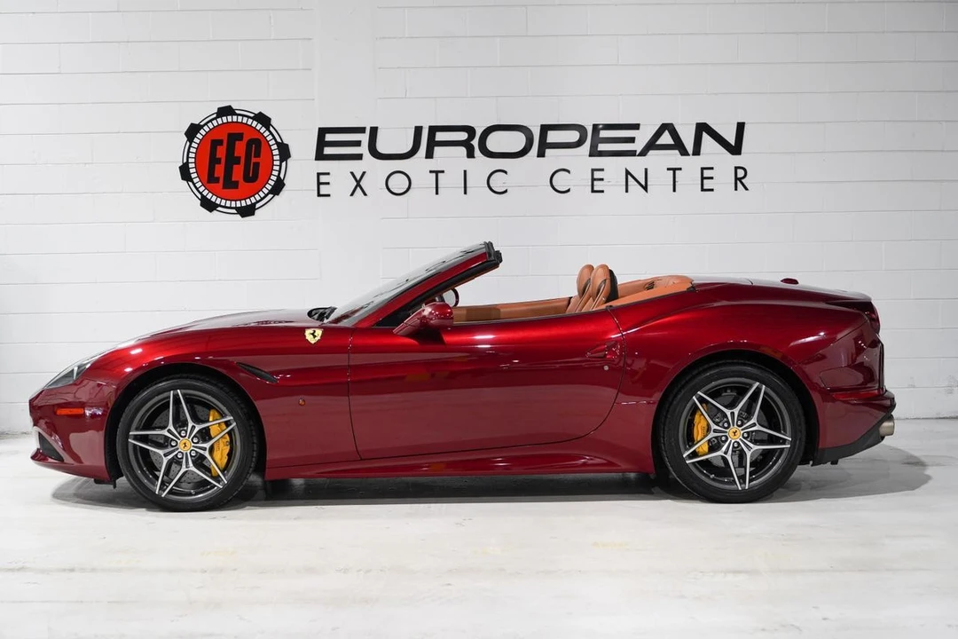 2015 Ferrari California T - Image 7 of 21