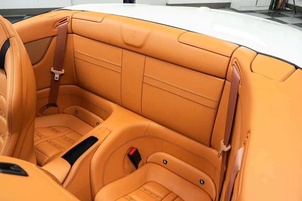 2015 Ferrari California T - Image 11 of 14