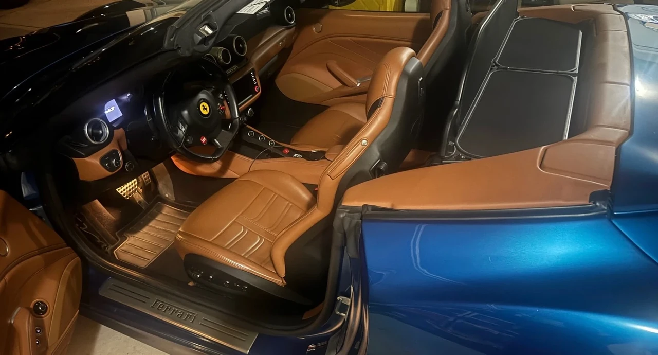 2015 Ferrari California T - Image 5 of 12