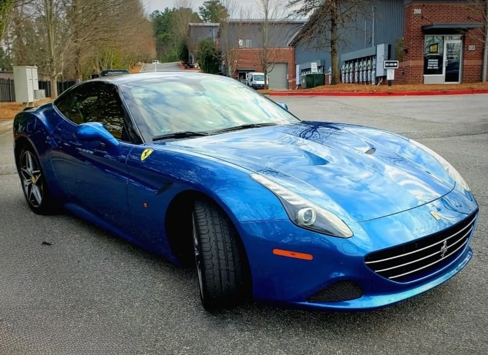 2015 Ferrari California T - Image 2 of 12