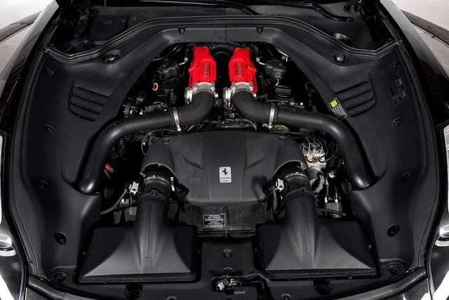 2015 Ferrari California T - Image 15 of 31