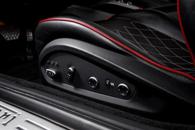 2015 Ferrari California T - Image 25 of 31