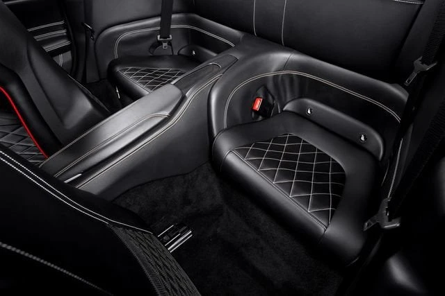 2015 Ferrari California T - Image 29 of 31