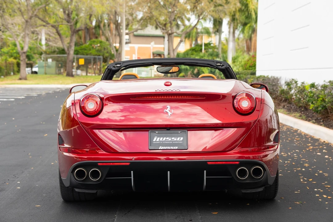2015 Ferrari California T - Image 3 of 21