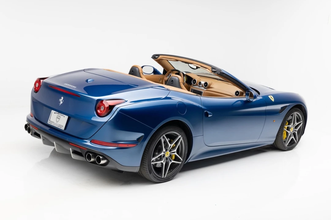 2015 Ferrari California T - Image 3 of 21