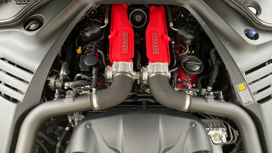2015 Ferrari California T - Image 3 of 4