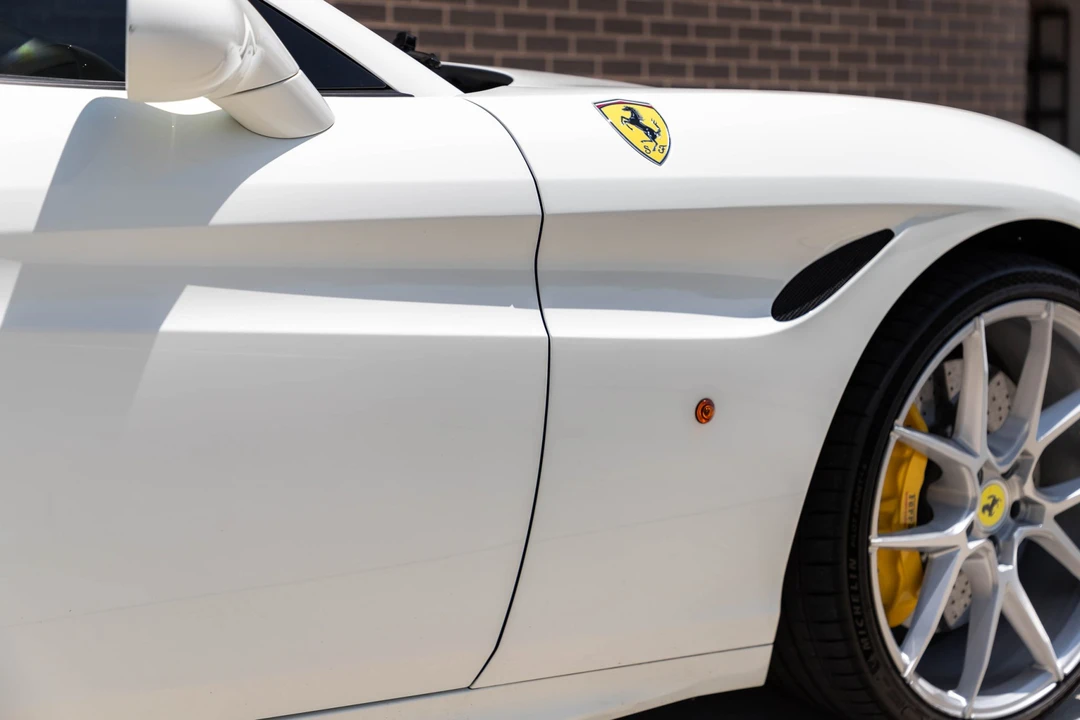 2015 Ferrari California T - Image 21 of 31