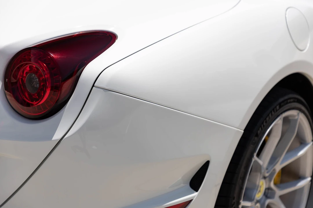 2015 Ferrari California T - Image 23 of 31