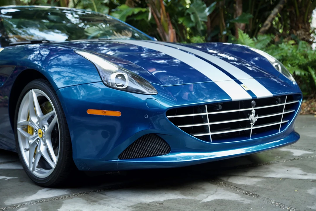 2015 Ferrari California T - Image 26 of 31