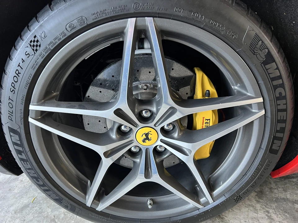 2015 Ferrari California T - Image 21 of 31