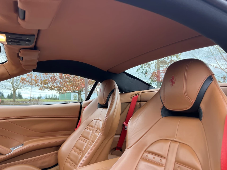 2015 Ferrari California T - Image 24 of 31
